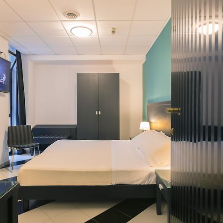 Executive Business Hotel Bari Esterno foto