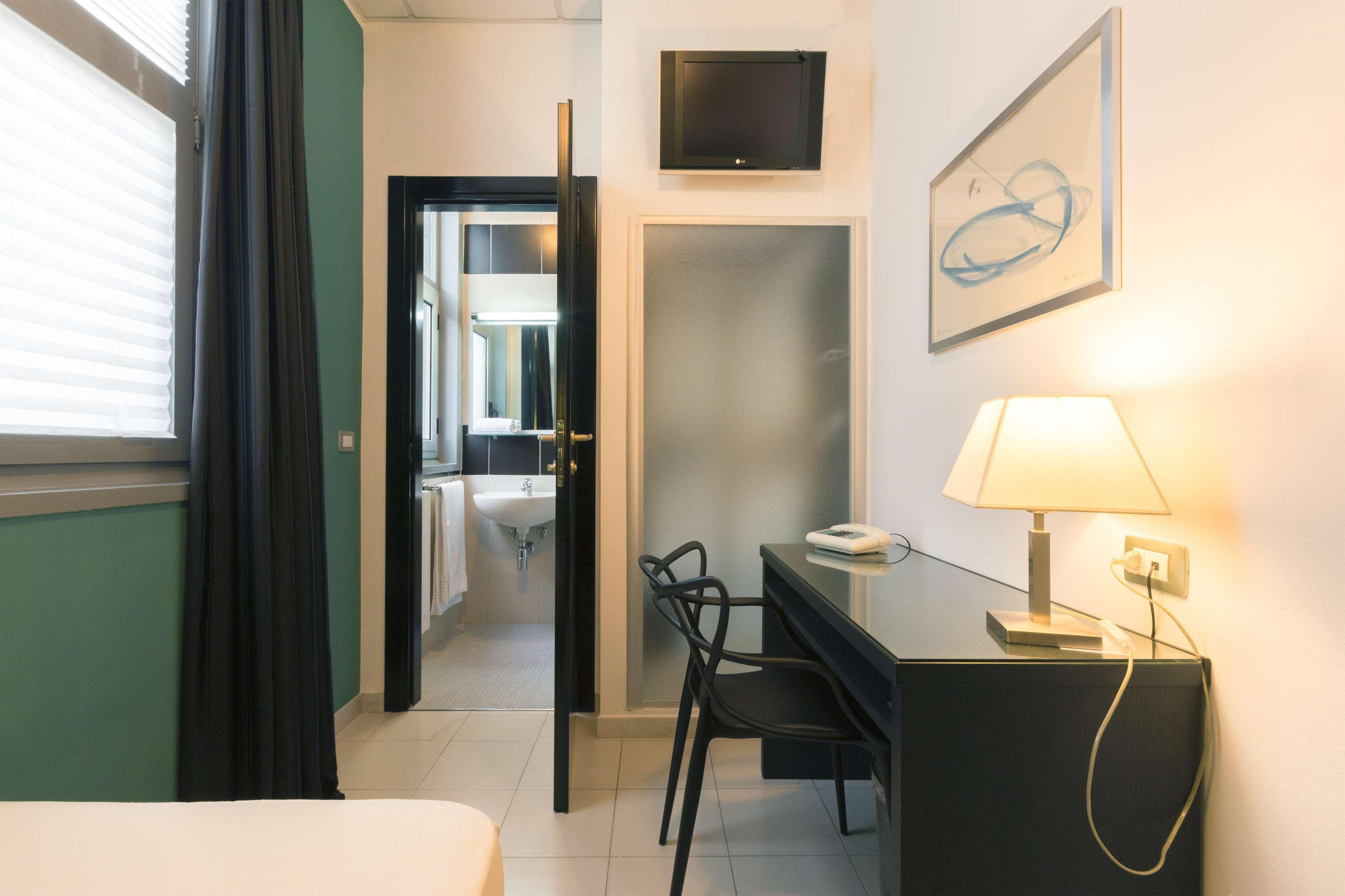 Executive Business Hotel Bari Esterno foto