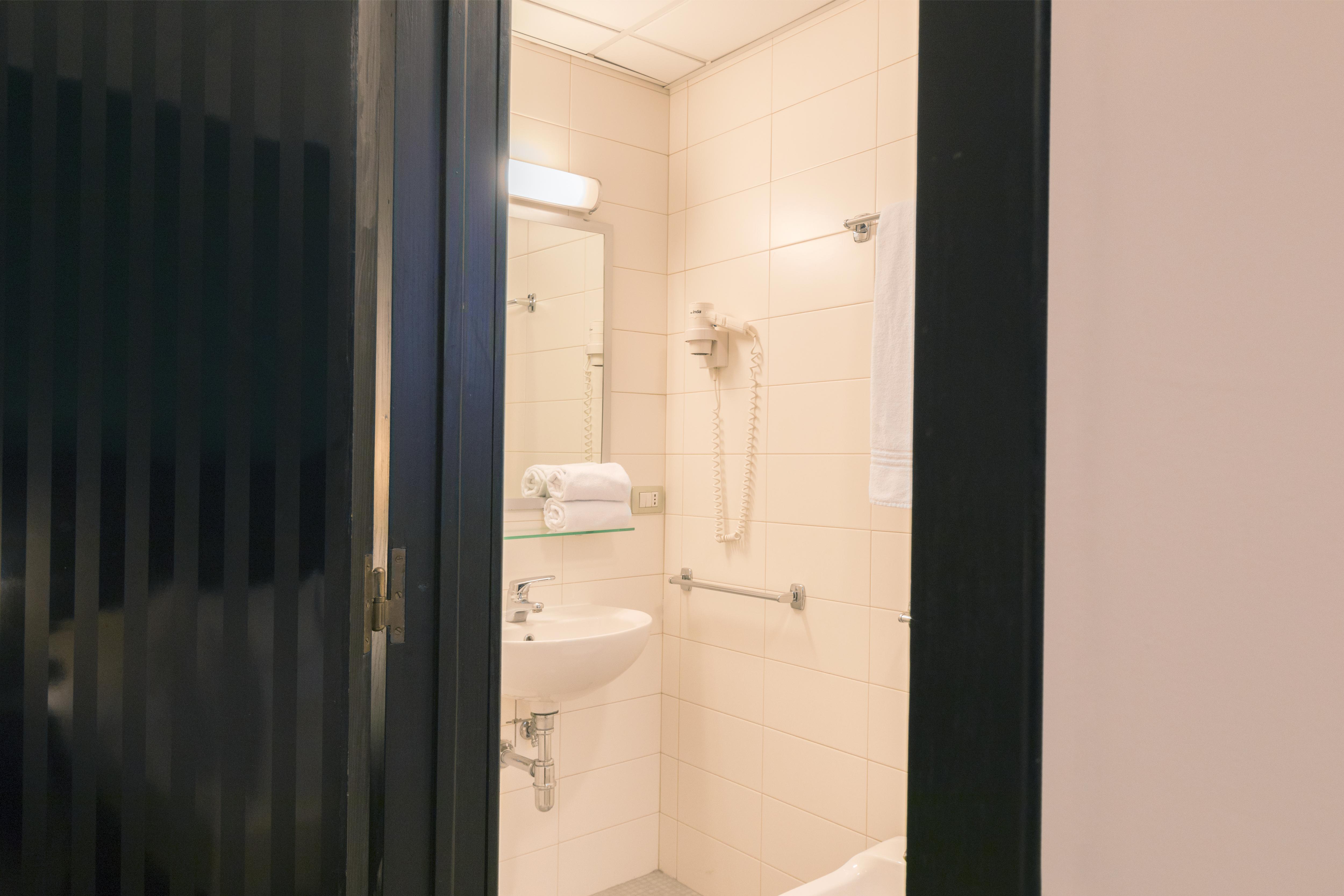 Executive Business Hotel Bari Esterno foto