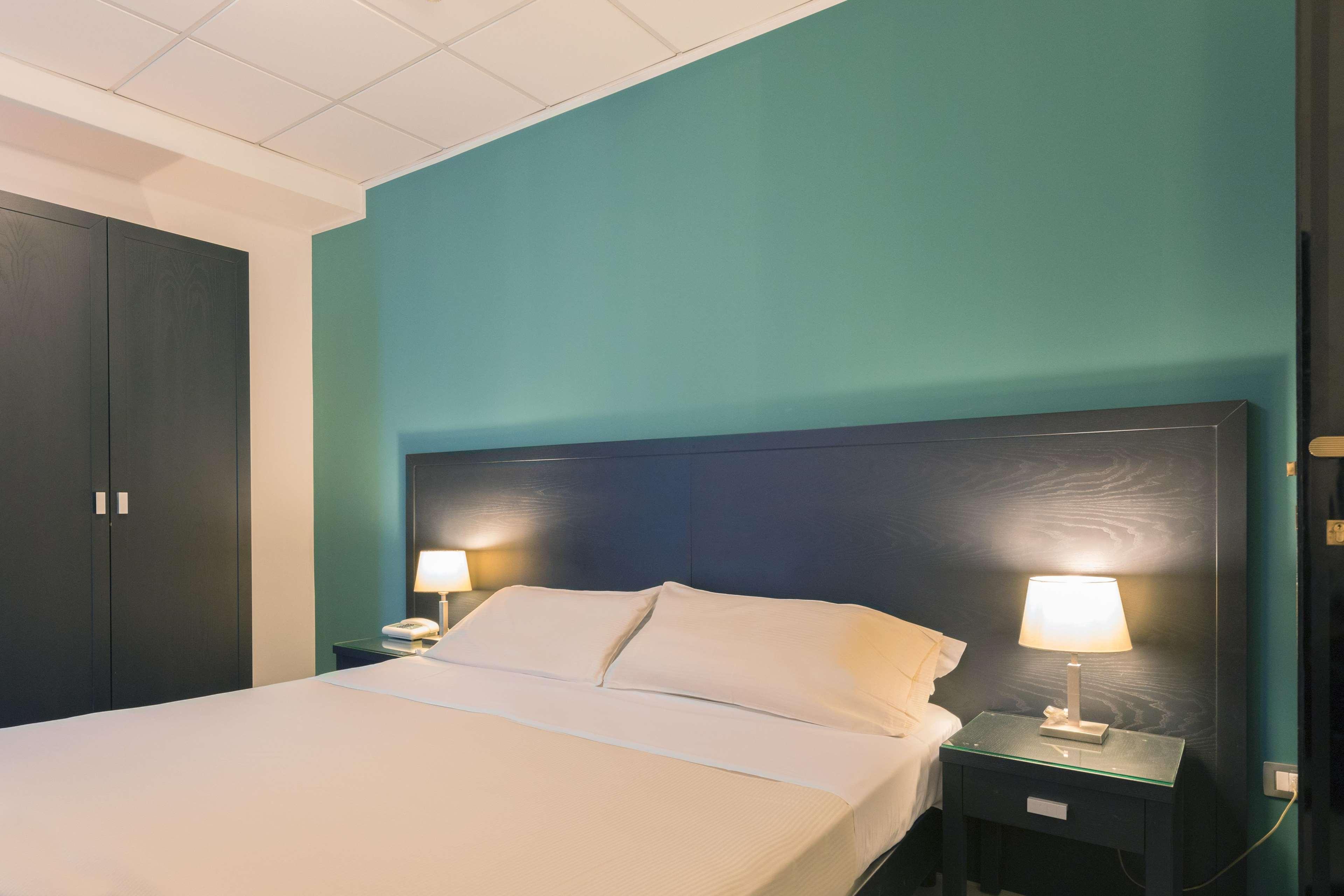 Executive Business Hotel Bari Esterno foto