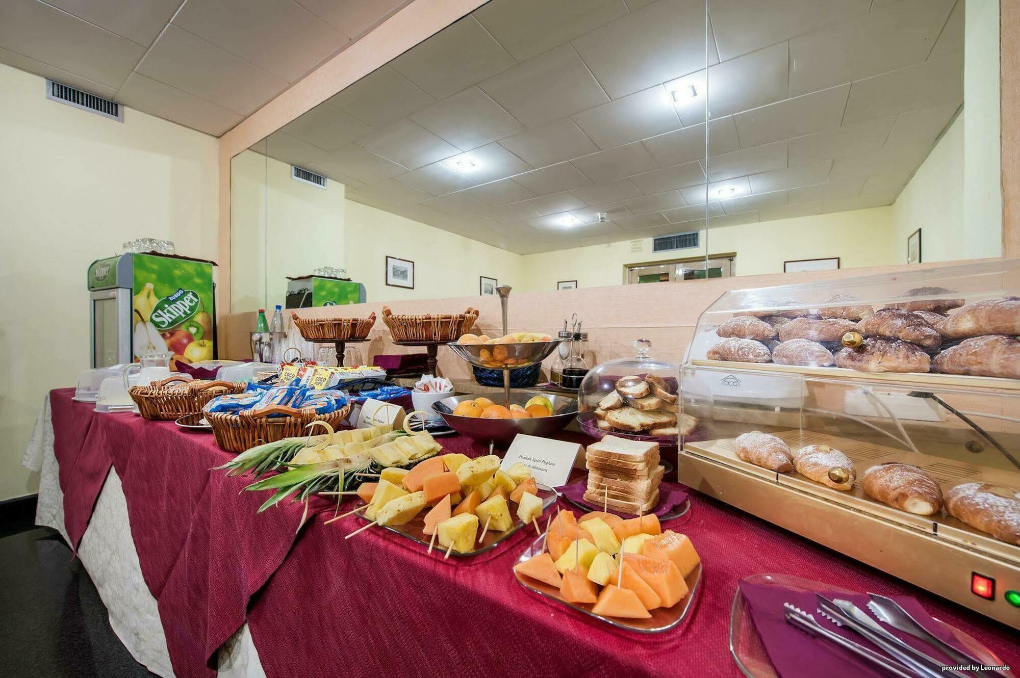Executive Business Hotel Bari Esterno foto