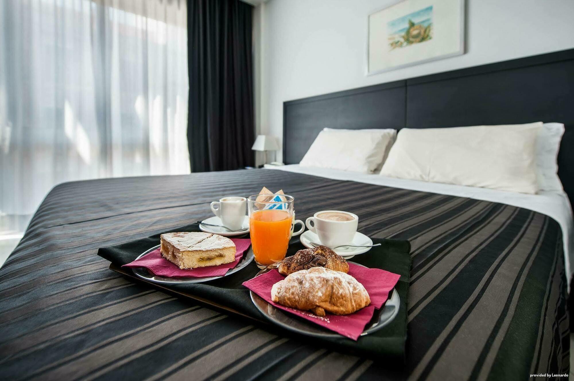 Executive Business Hotel Bari Esterno foto